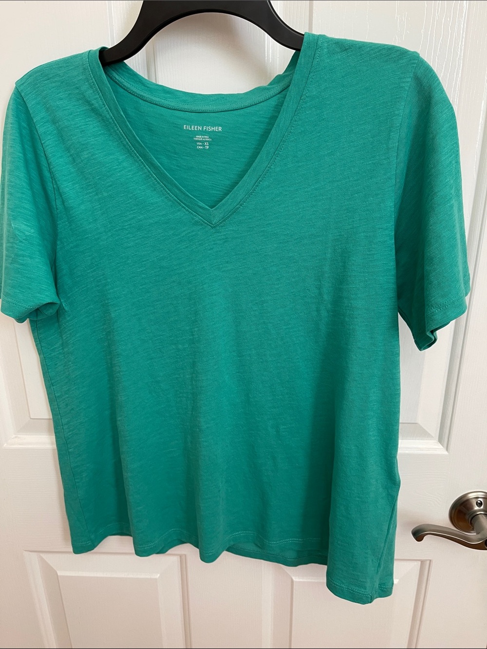 Eileen Fisher Teal V-Neck Short Sleeve Tee XS pristine